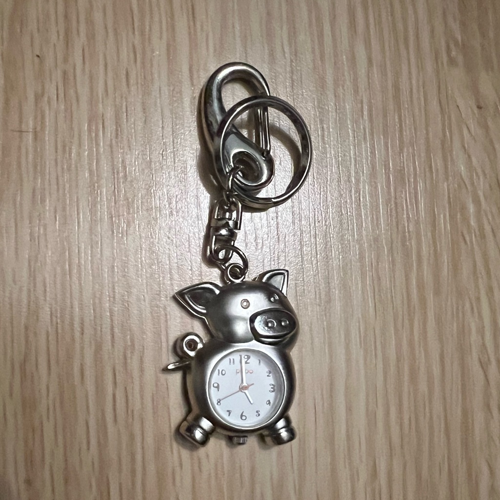 Like New! Silver Pig Keychain Bag Watch J-Axis Japan Mov’t B.W.